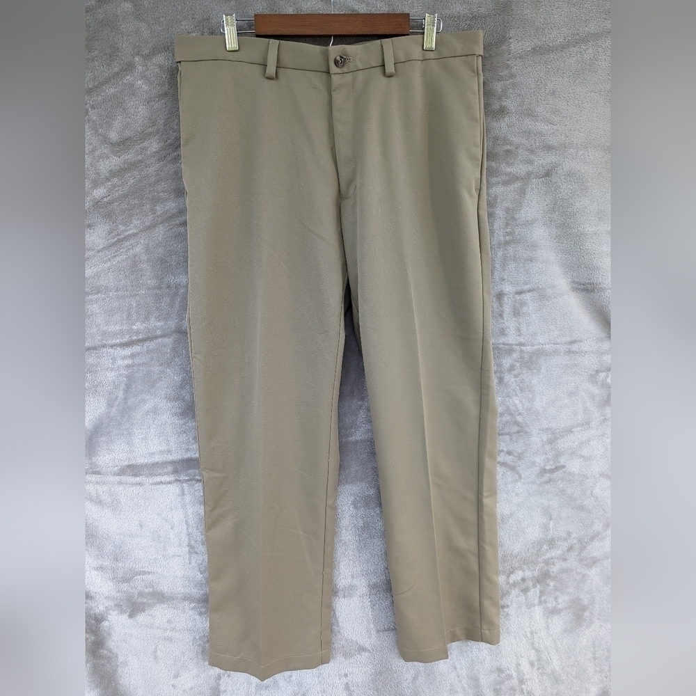 Men's HAGGAR Flat Front Dress Pants